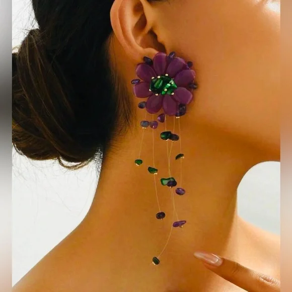 Vibrant Purple and Green Floral Beaded Earrings - Picture 3 of 4